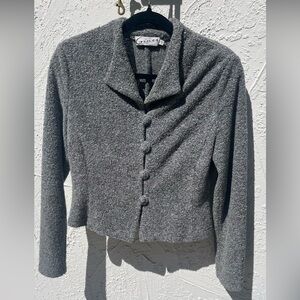 Crines Design Boucle Blazer, Size 38, bought in Paris, tailored bodice, stunning